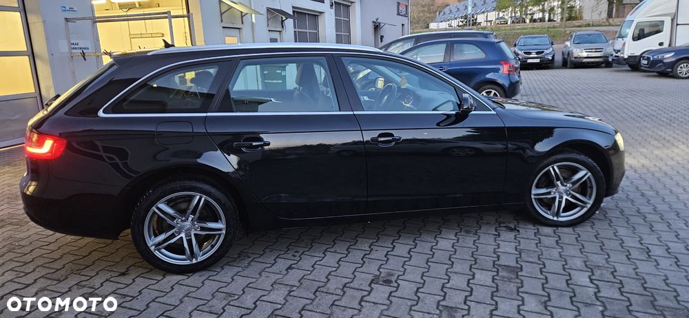 Audi A4 Avant - 5