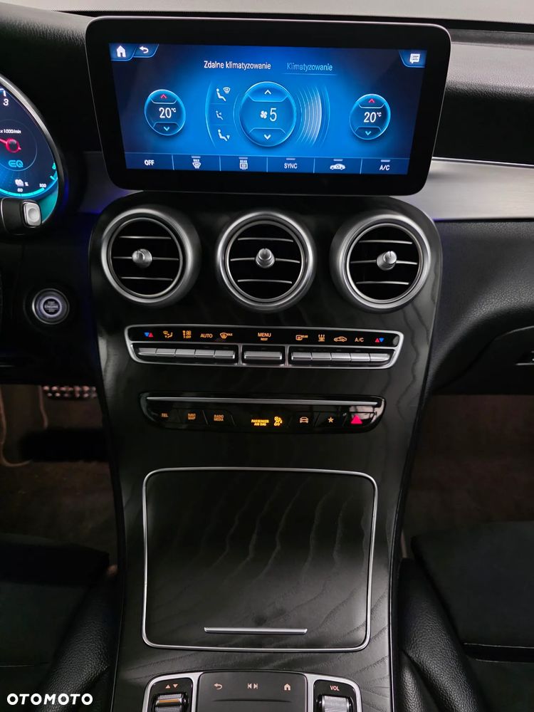 Mercedes-Benz GLC 300 de 4Matic 9G-TRONIC AMG Line Plus - 14