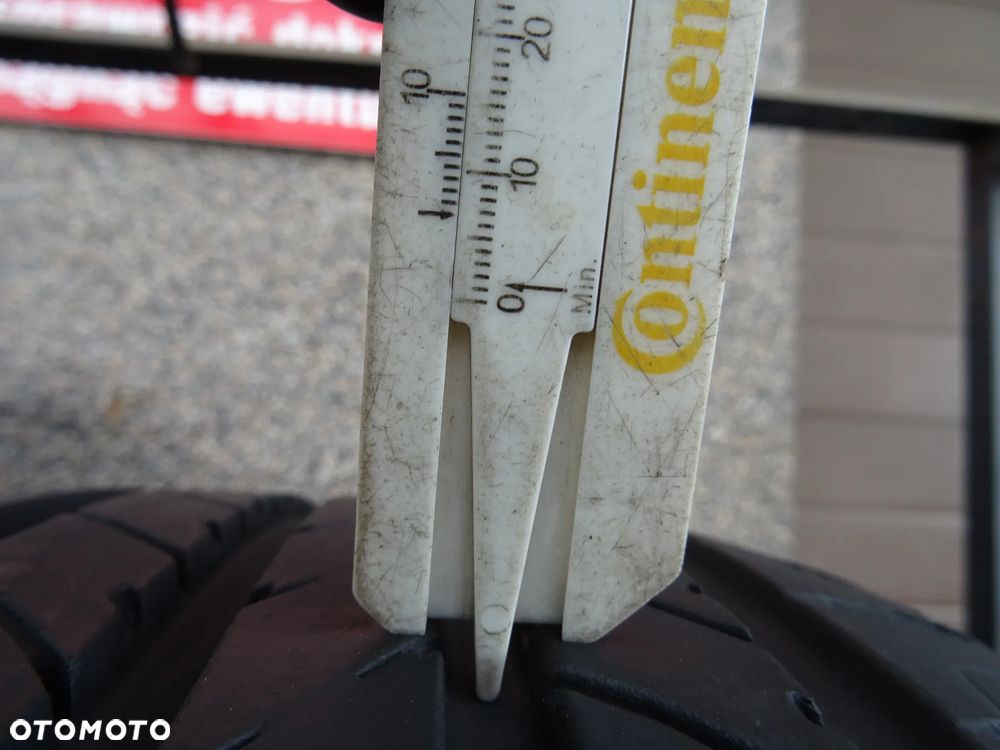 205/50/R17 89V Goodyear Efficient Grip - 5