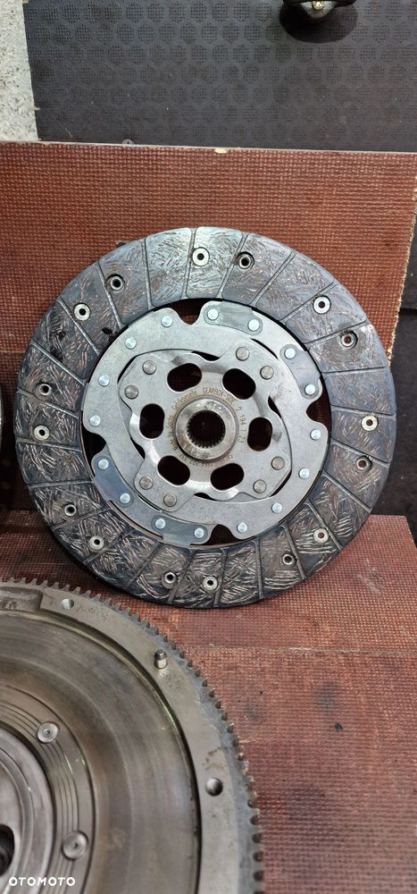 KOŁO DWUMASOWE 1.4TDI VW Polo 6C Fabia II Rapid - 5