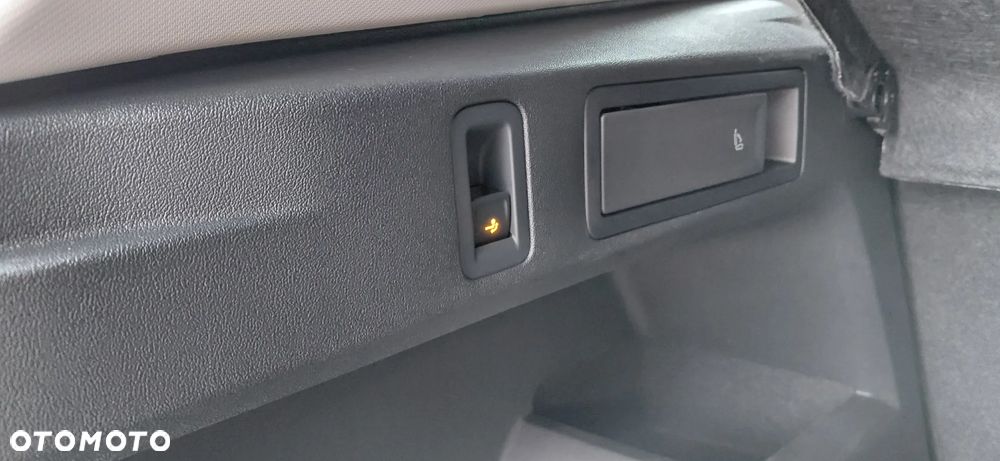 Volkswagen Tiguan - 13