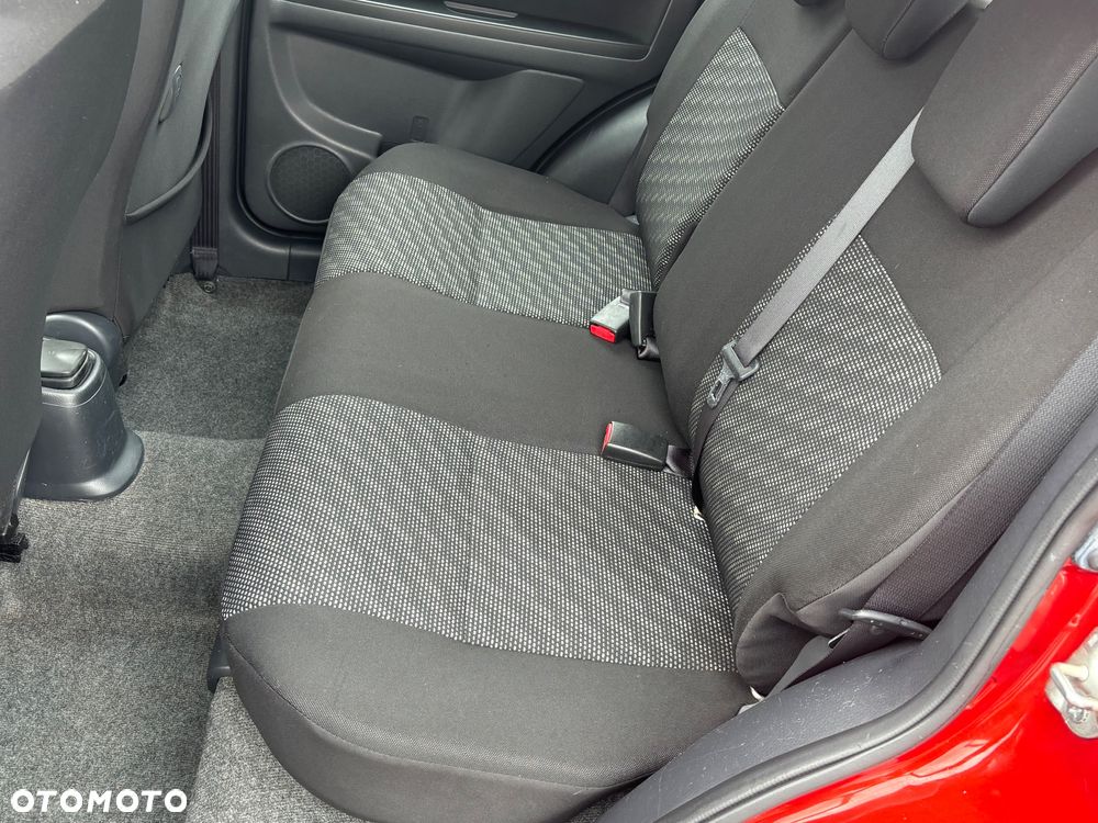 Suzuki SX4 - 14