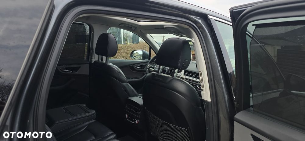 Audi Q7 3.0 TDI Quattro Tiptronic - 37