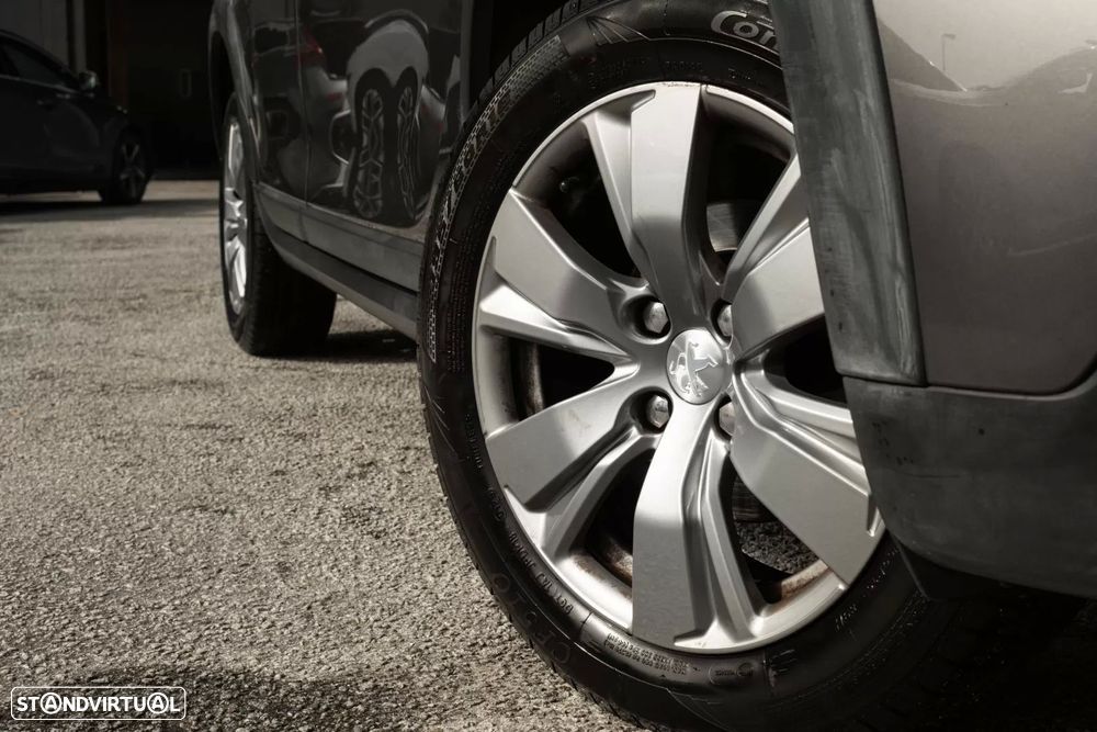 Peugeot 2008 1.2 Allure - 7