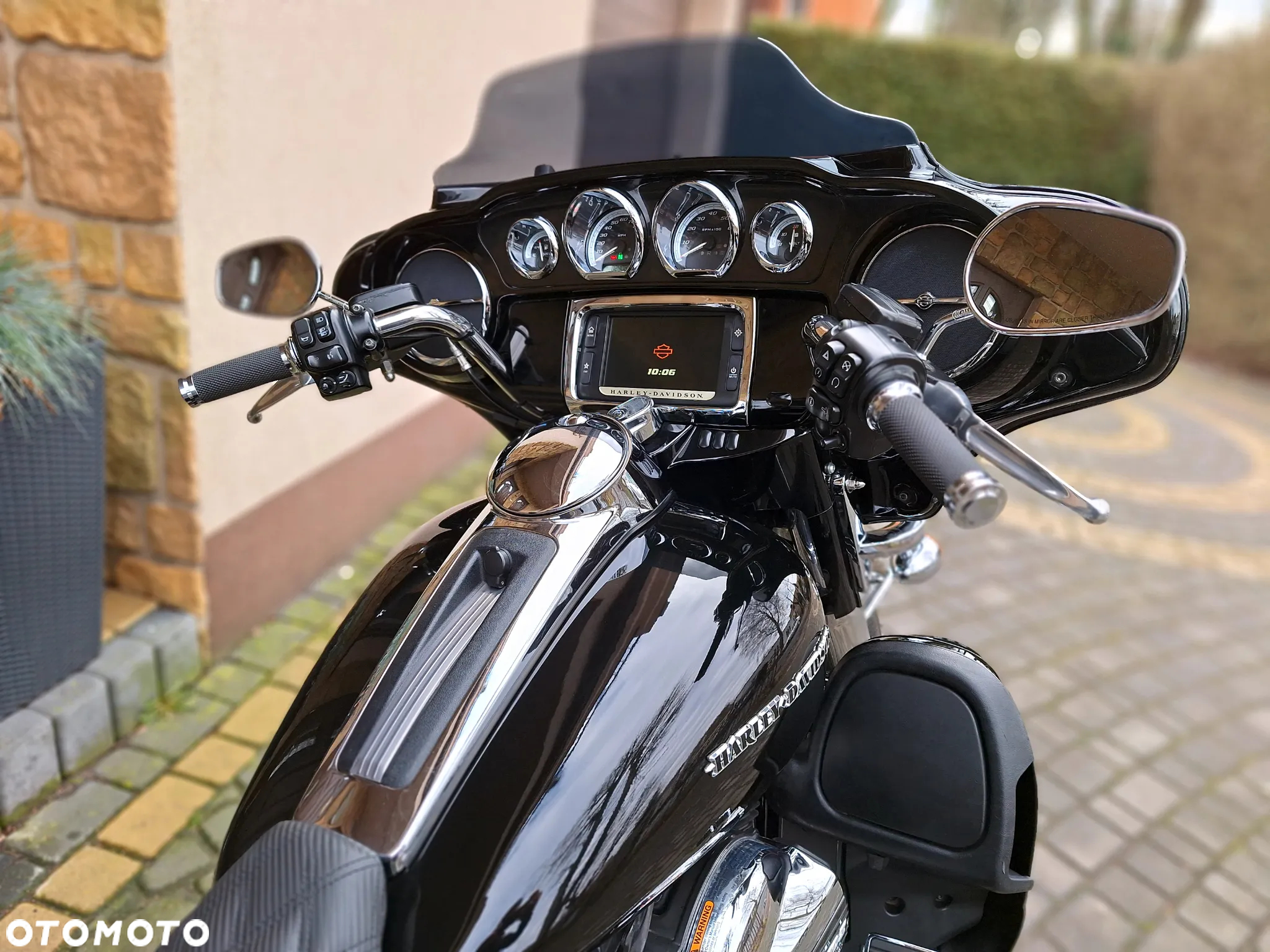 Harley-Davidson Touring Electra Glide - 12