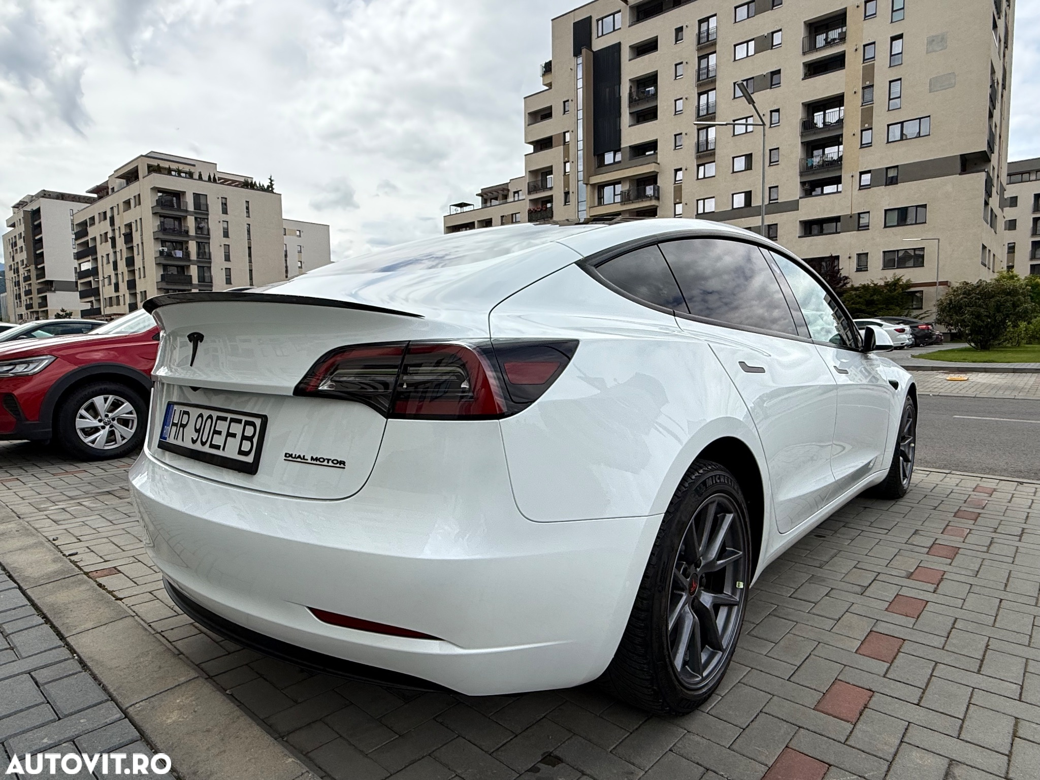 Tesla Model 3 Langstreckenbatterie Allradantrieb Dual Motor - 3