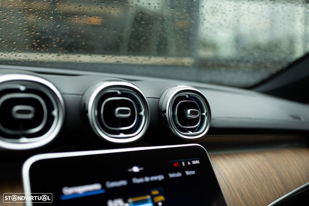 Mercedes-Benz C 300 e AMG Line - 40