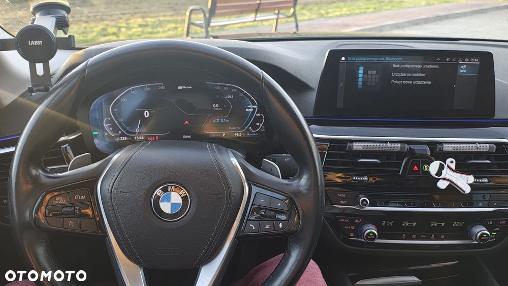 BMW Seria 5 530e M Sport sport - 29