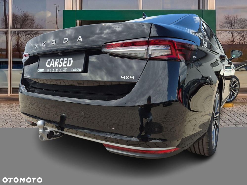 Skoda Superb 2.0 TDI SCR 4x4 L&K DSG - 12