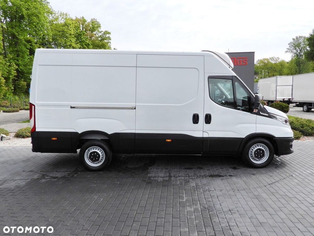 Iveco DAILY 35S14 FURGON CHŁODNIA -10*C ZASILANIE 230V TEMPOMAT AUTOMAT HI-MATIC KLIMATYZACJA  140KM - 8