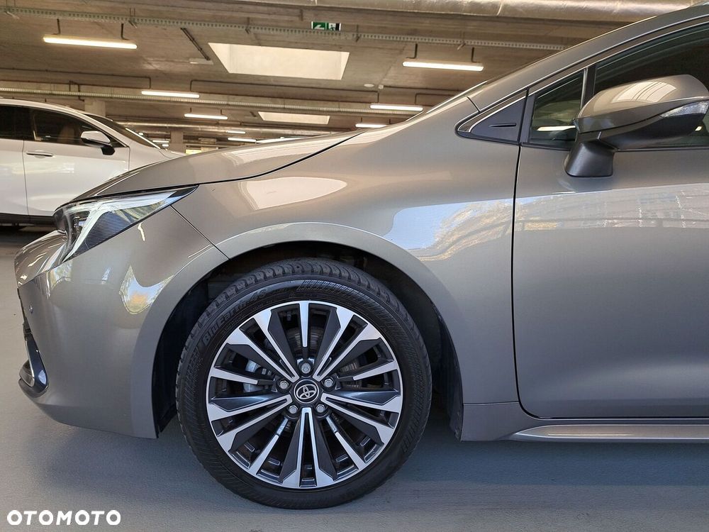 Toyota Corolla 1.8 Hybrid Style - 38