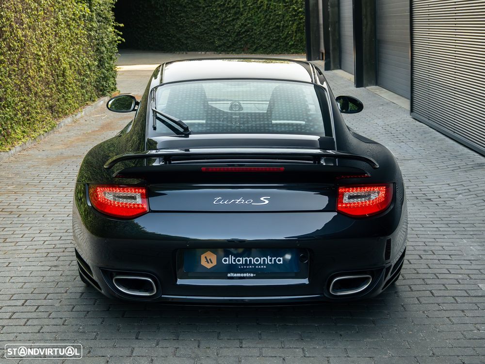 Porsche 911 (997) Turbo S PDK - 16