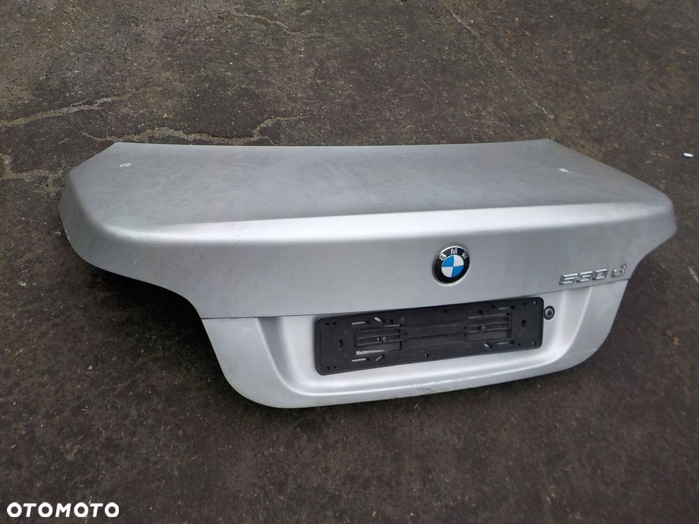 klapa tył bmw e60 2008r - 1