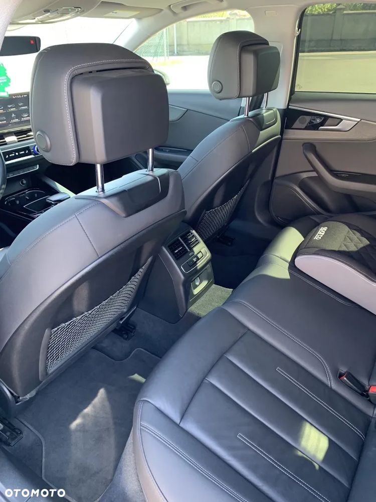 Audi A4 Limousine 40 TFSI mHEV Quattro Advanced S tronic - 10