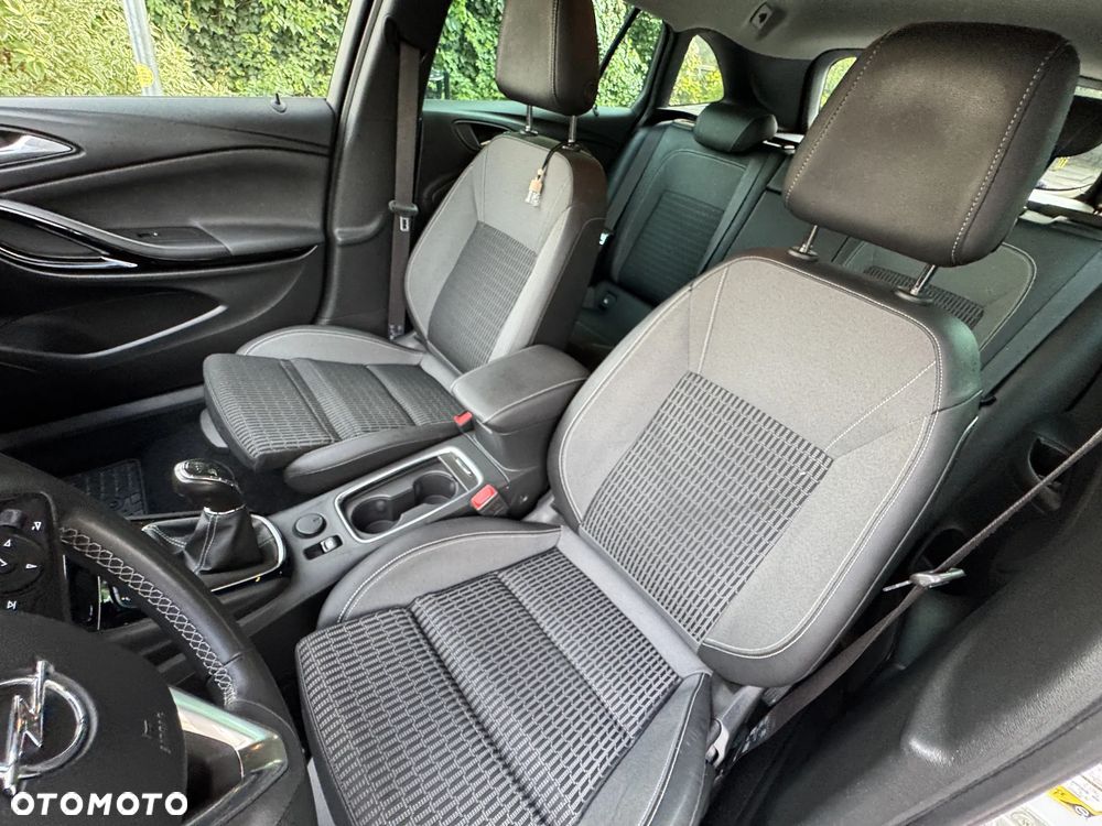 Opel Astra 1.5 CDTI Elegance S&S - 10