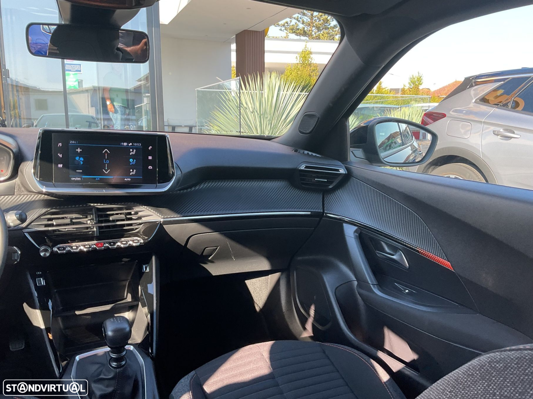 Peugeot 2008 1.2 PureTech Active Pack - 33