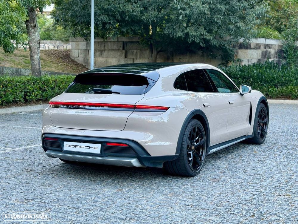 Porsche Taycan Cross Turismo 4S Sport bateria Performance Plus - 14