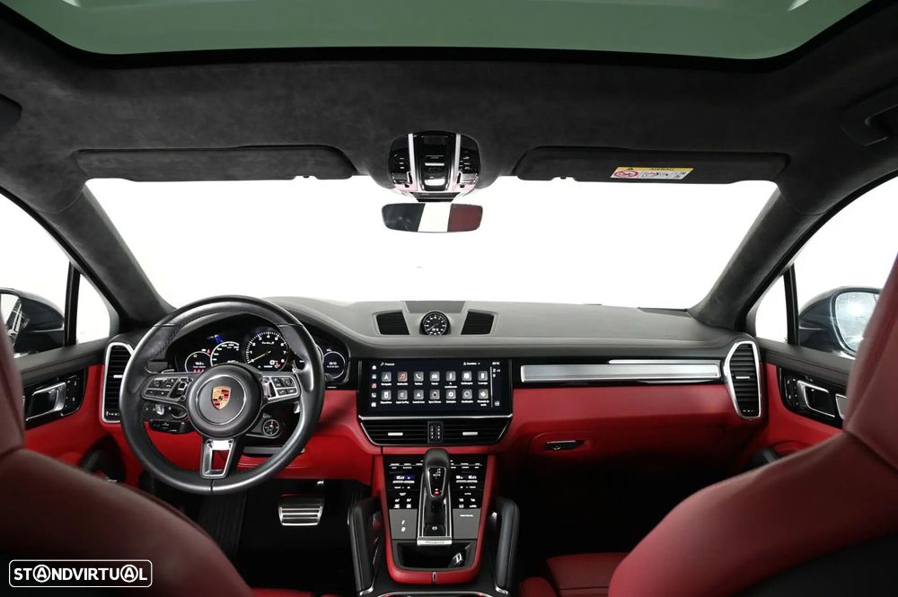 Porsche Cayenne Coupé Turbo S E-Hybrid - 26