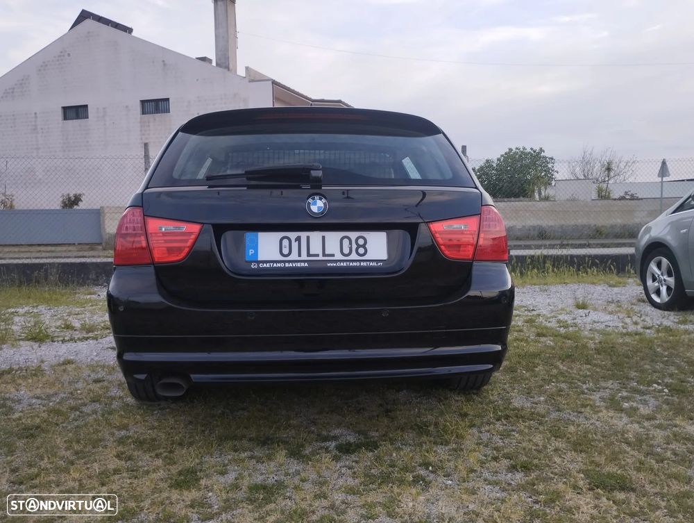 BMW 318 d LifeStyle - 14
