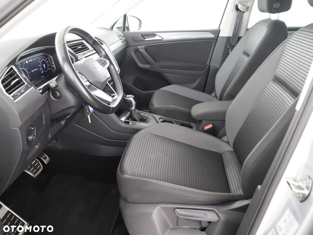 Volkswagen Tiguan - 9