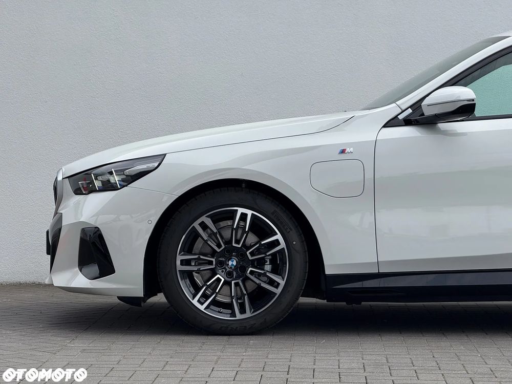 BMW Seria 5 530e M Sport sport - 9