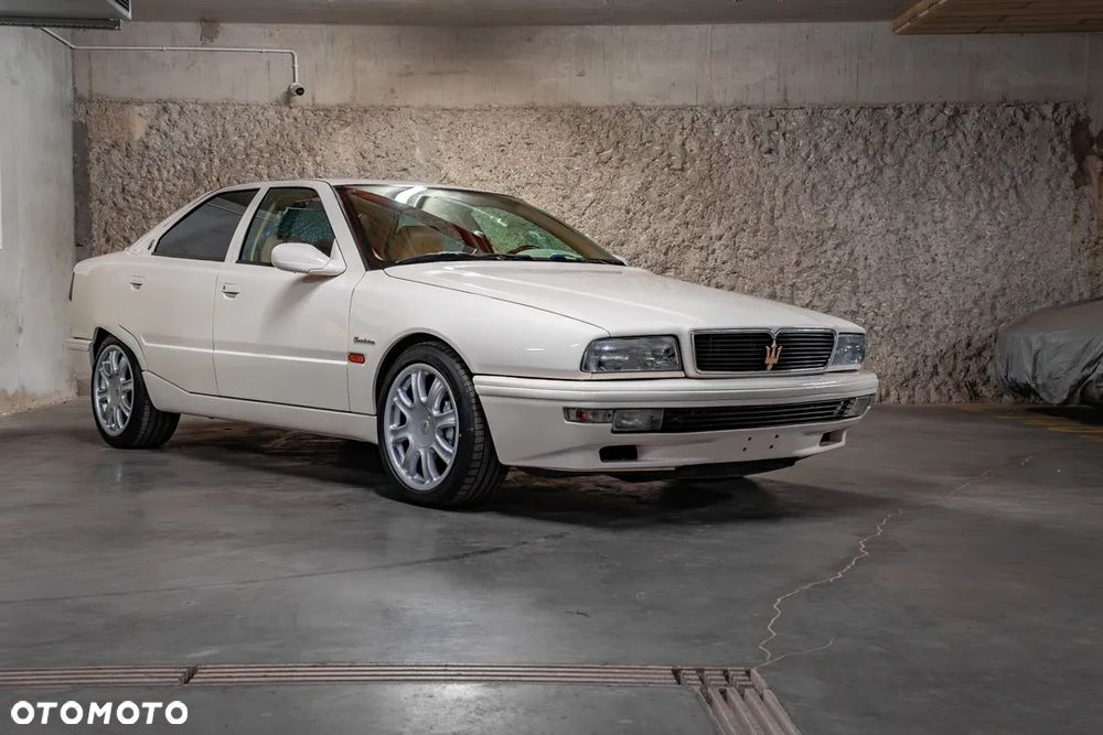 Maserati Quattroporte - 15