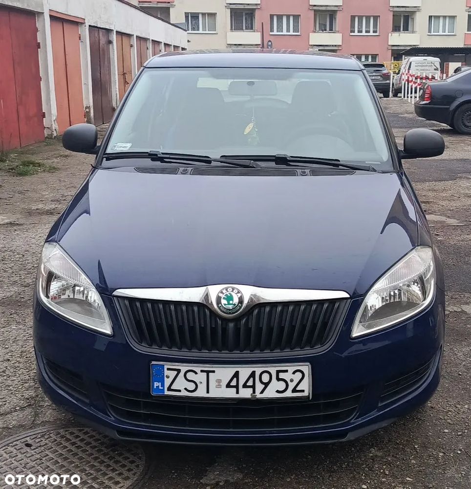 Skoda Fabia 1.2 HTP - 2