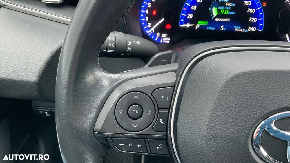 Toyota Corolla 1.8 HSD Dynamic - 26