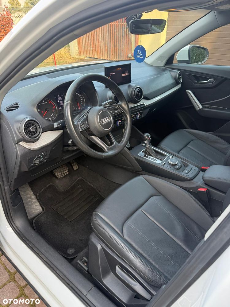 Audi Q2 1.6 TDI Sport S tronic - 11