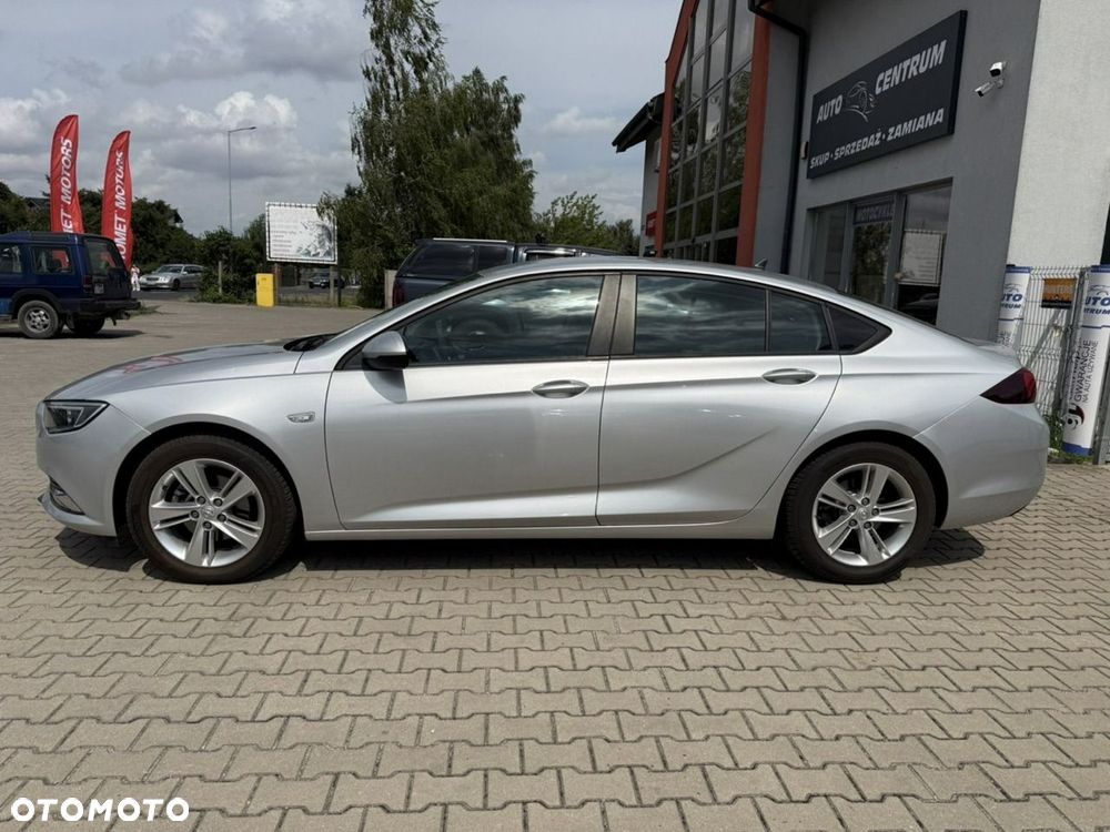 Opel Insignia - 10