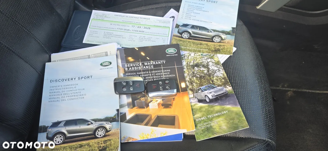 Land Rover Discovery Sport - 32