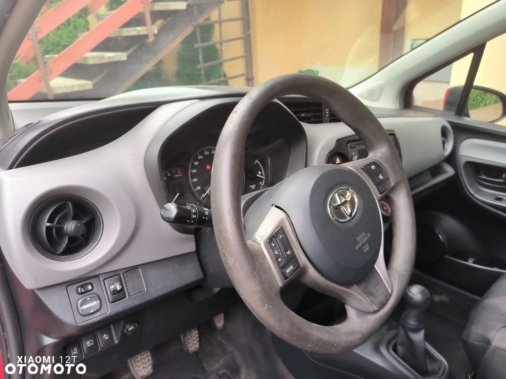 Toyota Yaris - 13