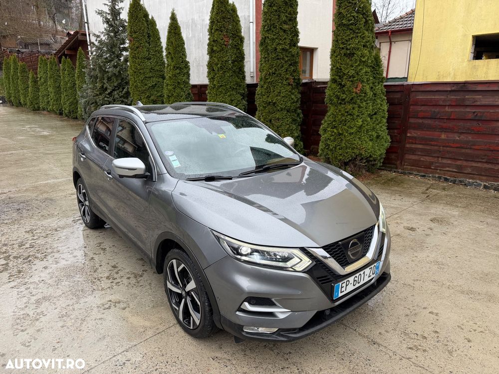 Nissan Qashqai 1.6 DIG-T TEKNA+ - 1