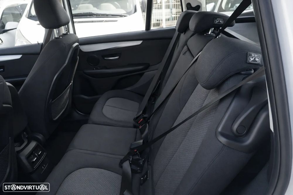 BMW 216 Gran Tourer d Aut. Sport Line - 11