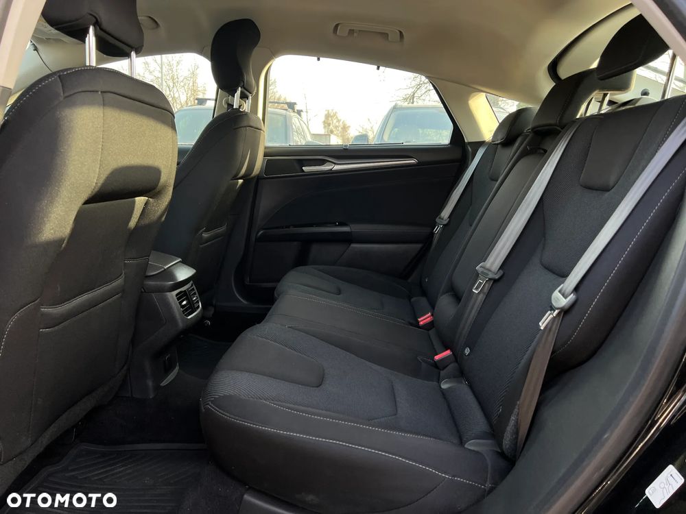 Ford Mondeo 2.0 TDCi Titanium - 28