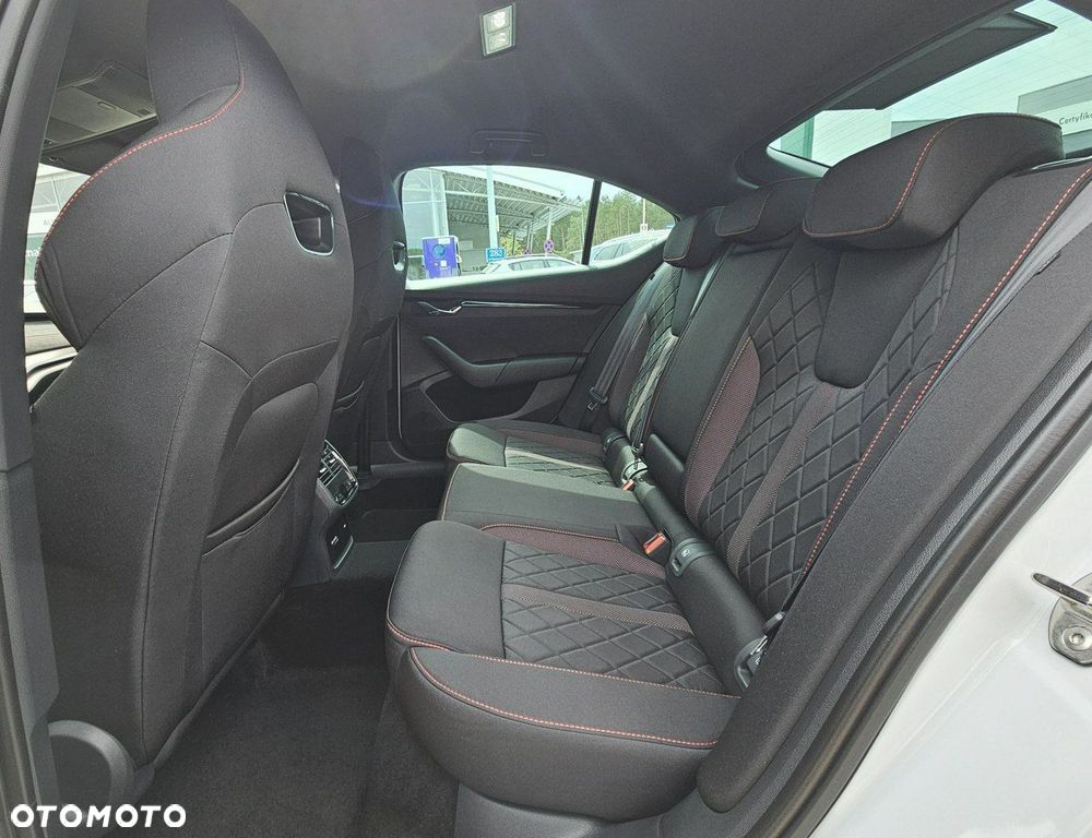Skoda Octavia - 13