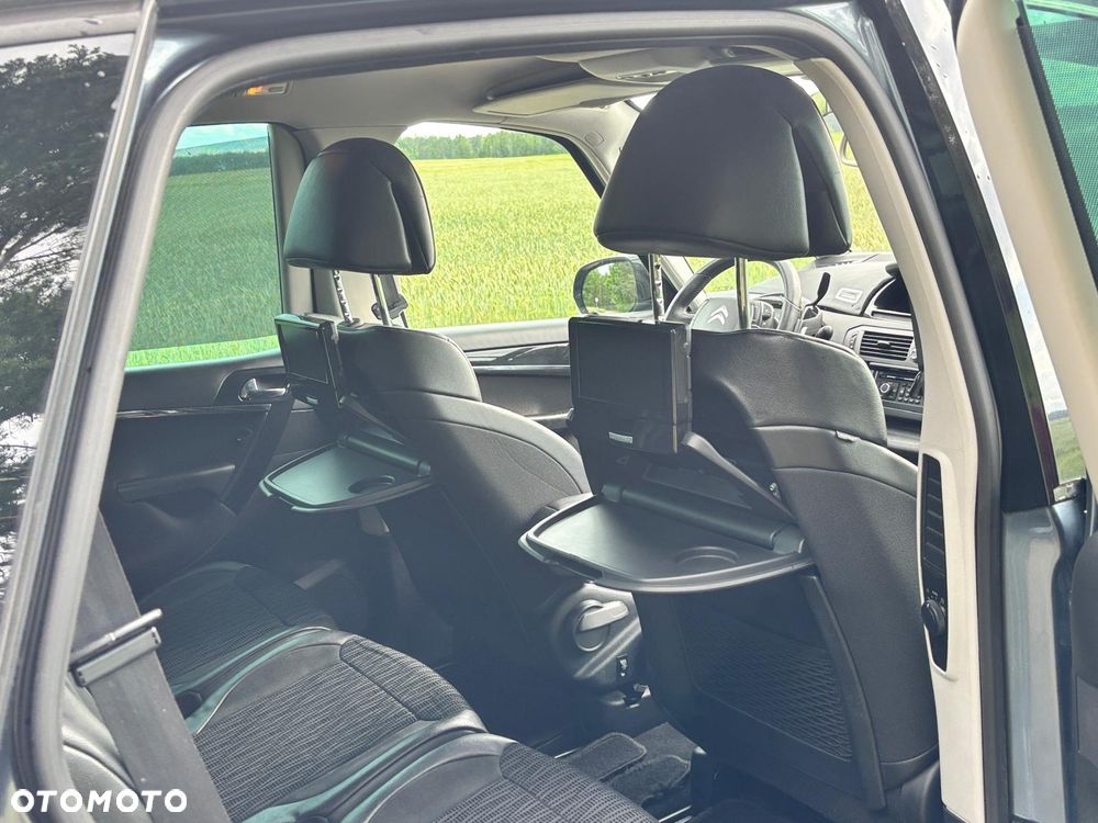 Citroën C4 Picasso 1.6 e-HDi FAP EGS6 Exclusive - 32