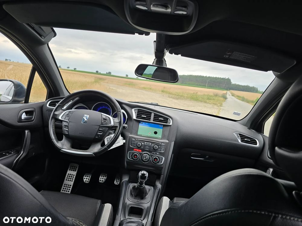 Citroën DS4 2.0 HDi SportChic - 14