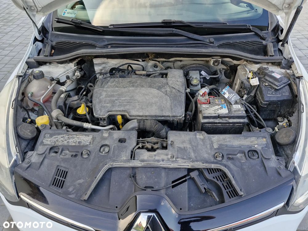 Renault Clio 1.2 16V Intens - 11