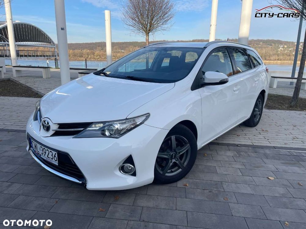 Toyota Auris - 3