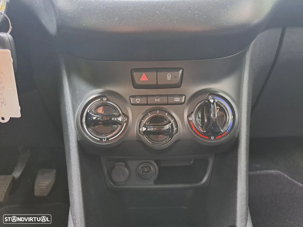 Peugeot 208 BlueHDi 100 Active Pack - 24