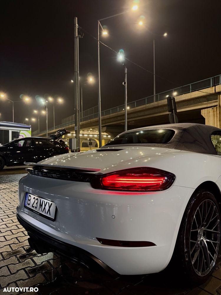 Porsche Boxster 718 PDK - 3