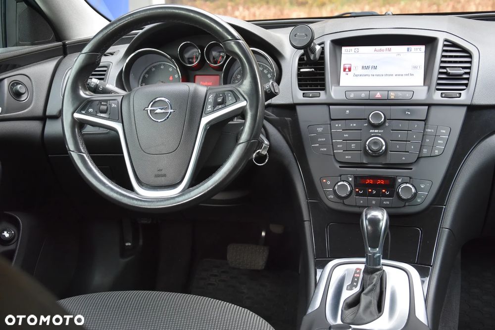 Opel Insignia - 24