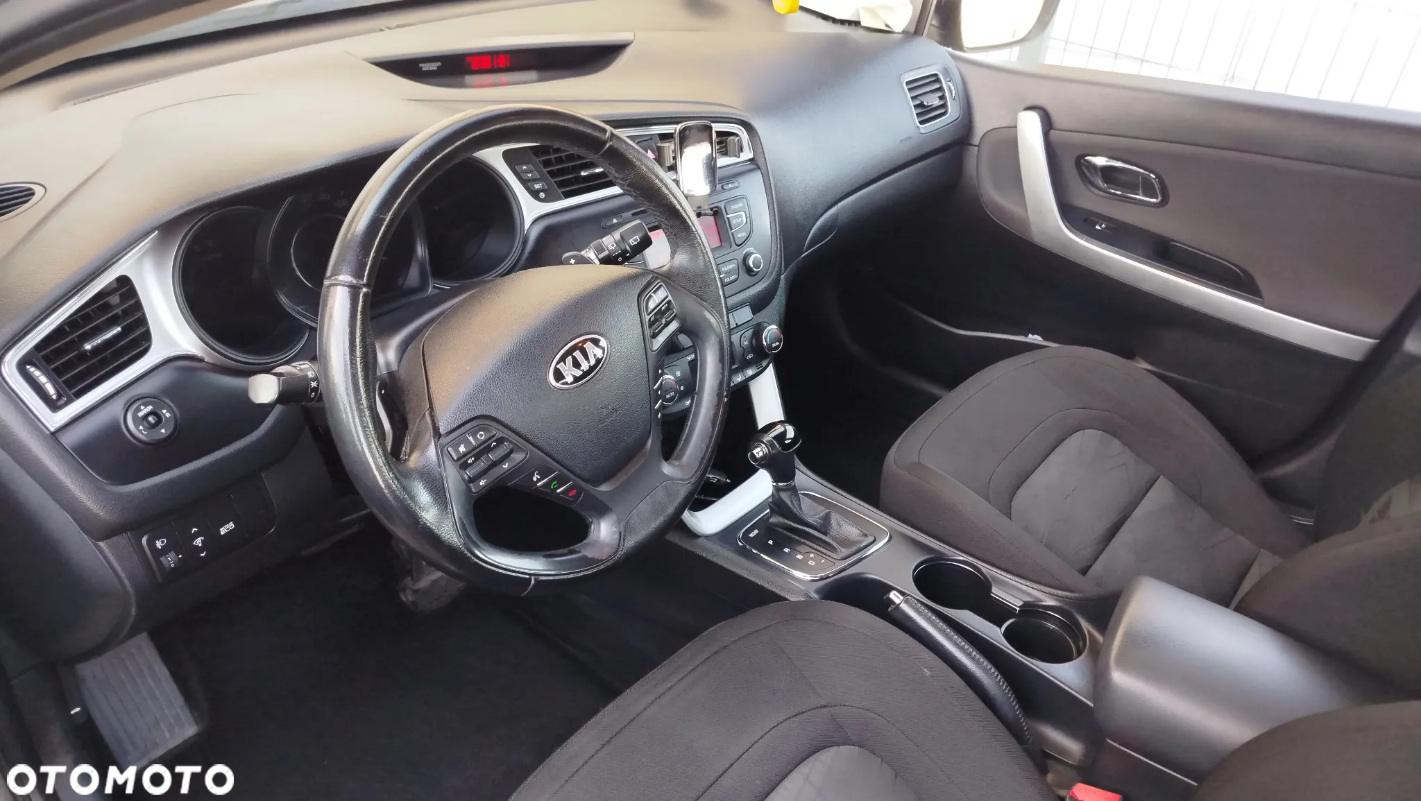 Kia Ceed Cee'd 1.6 CRDi M DCT - 13