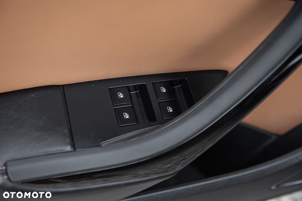 Opel Cascada 1.4 T Cosmo S&S - 15