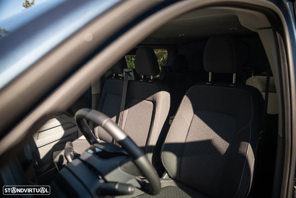 Ford Transit Custom 300 L1 2.0 EcoBlue CD Trend Aut. - 28