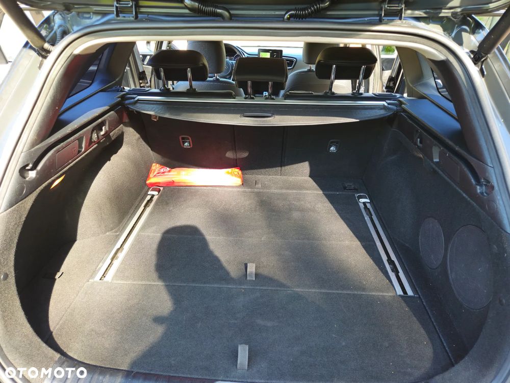 Kia Ceed 1.6 CRDi GT Line - 16