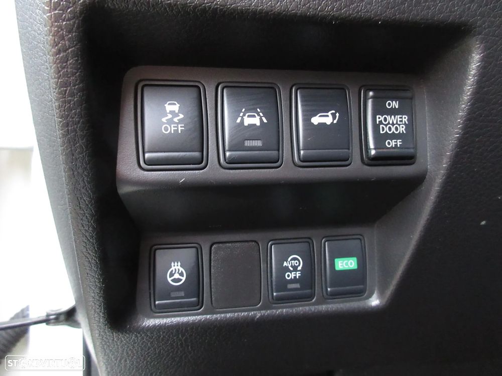 Nissan X-Trail 1.6 dCi Tekna Xtronic - 26