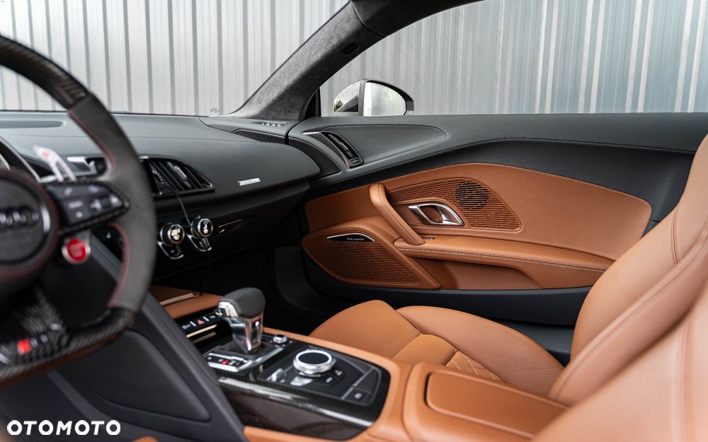 Audi R8 Coupé - 17