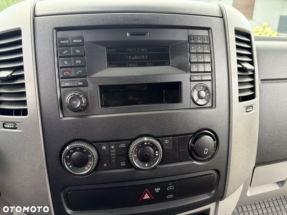 Volkswagen CRAFTER - 6